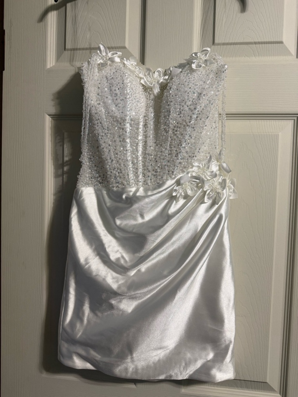 Elegant White Beaded Mini Dress with Floral Accents